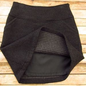 Aventura Women's Gray Wool Lined Skirt Size 8